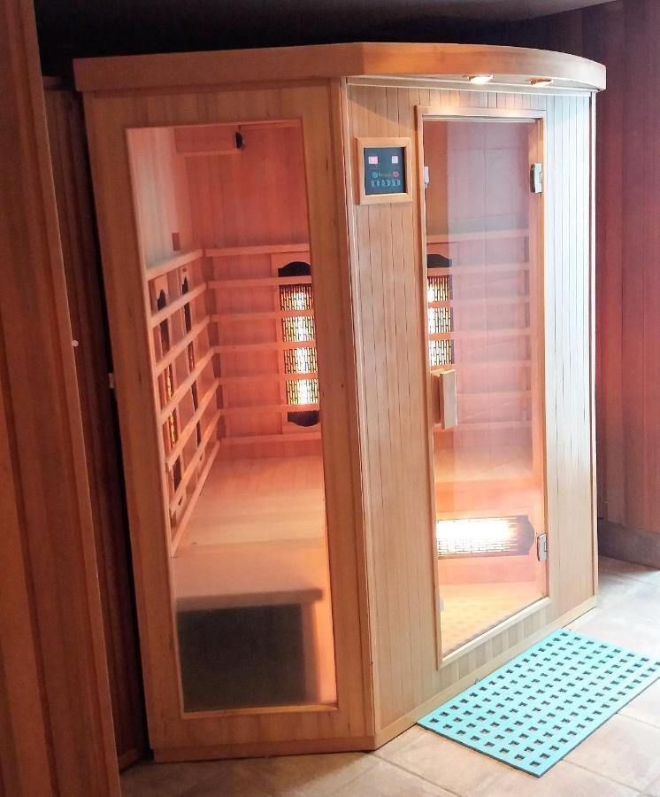 Land-Gut-Hotel Zum Alten Forsthaus - Aufladestation Fuer Elektroautos Hürtgenwald المظهر الخارجي الصورة