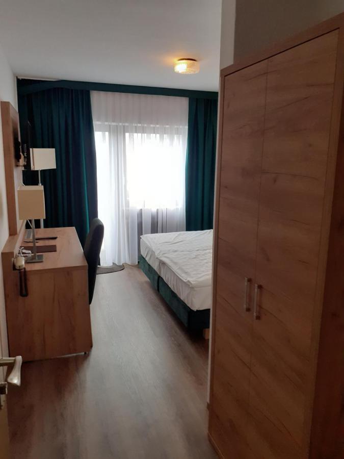 Land-Gut-Hotel Zum Alten Forsthaus - Aufladestation Fuer Elektroautos Hürtgenwald المظهر الخارجي الصورة