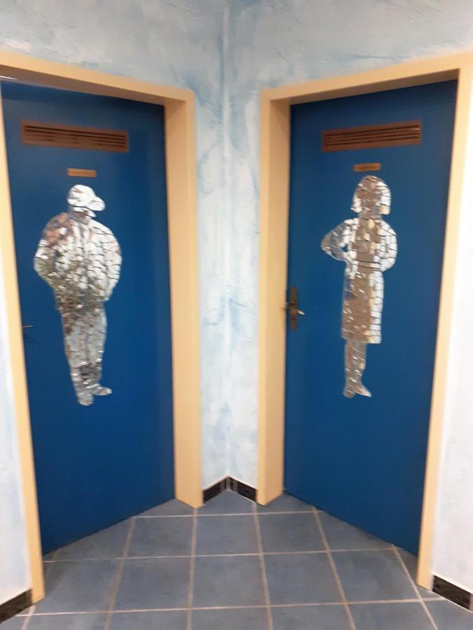 Land-Gut-Hotel Zum Alten Forsthaus - Aufladestation Fuer Elektroautos Hürtgenwald المظهر الخارجي الصورة